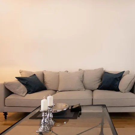 Max - Private Parking * Pula