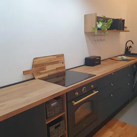 Max - Private Parking Apartamento