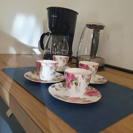 Max - Private Parking 아파트 풀라